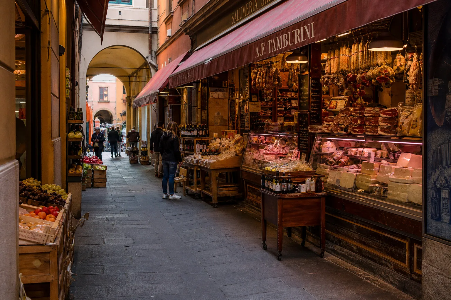 Bologna Food Tour: Navigating the Quadrilatero Markets